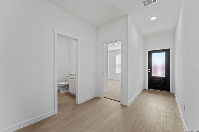 4987 Mission Tejas Road, Marion, TX 78124