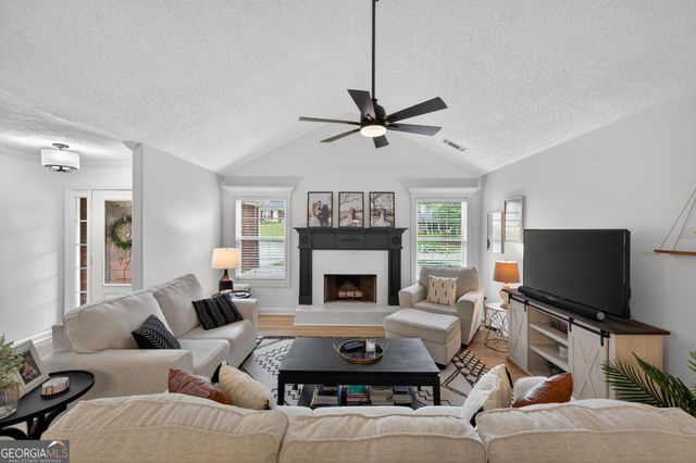 2028 Lantern Drive, Jefferson, GA 30549