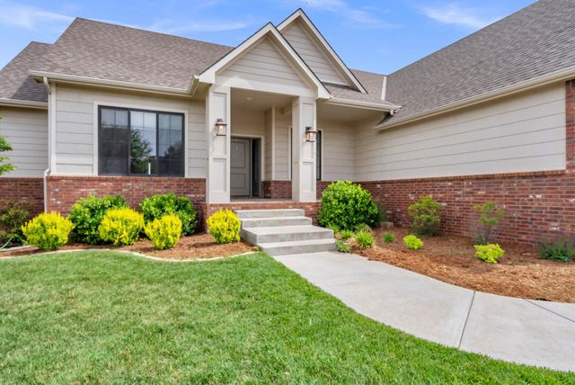 14306 E Churchill Cir, Wichita, KS 67230