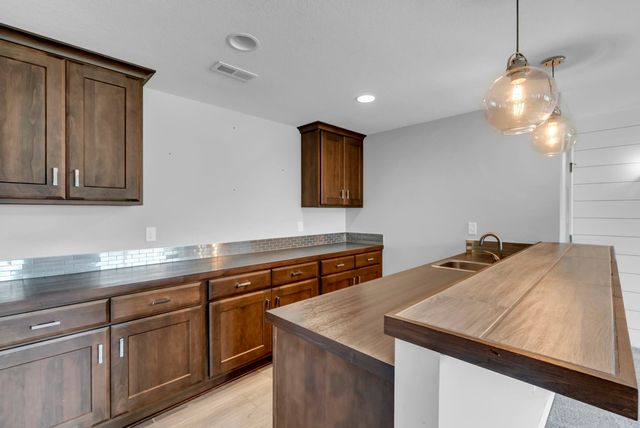 14306 E Churchill Cir, Wichita, KS 67230