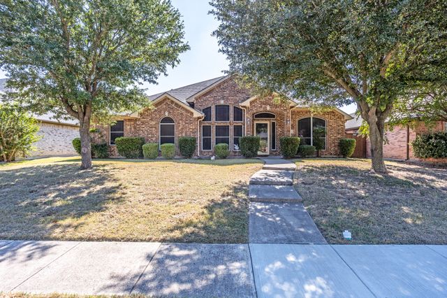 928 Trinity Drive, Lancaster, TX 75146