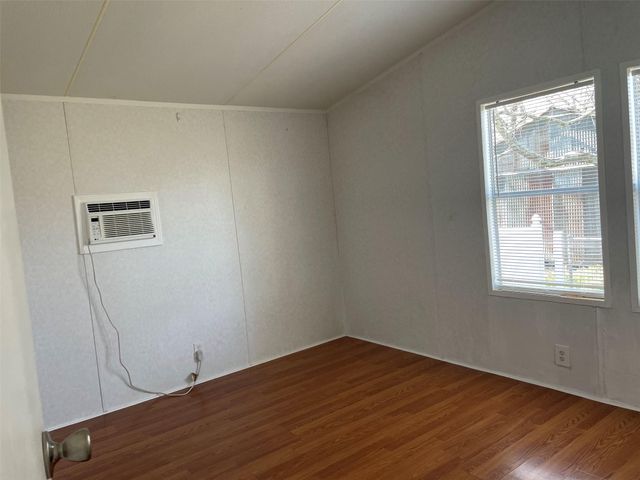 9681 Longstreet Road, Willis, TX 77318