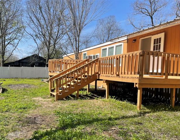 9681 Longstreet Road, Willis, TX 77318