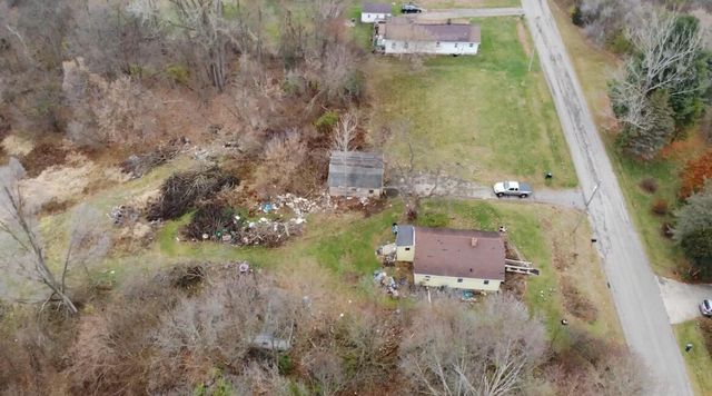 1200 S Green Acres Street, Jackson, MI 49201