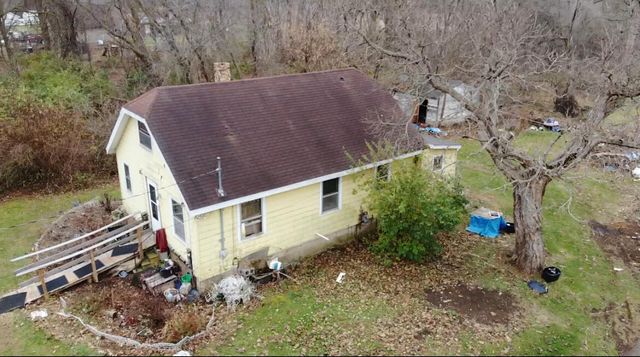 1200 S Green Acres Street, Jackson, MI 49201