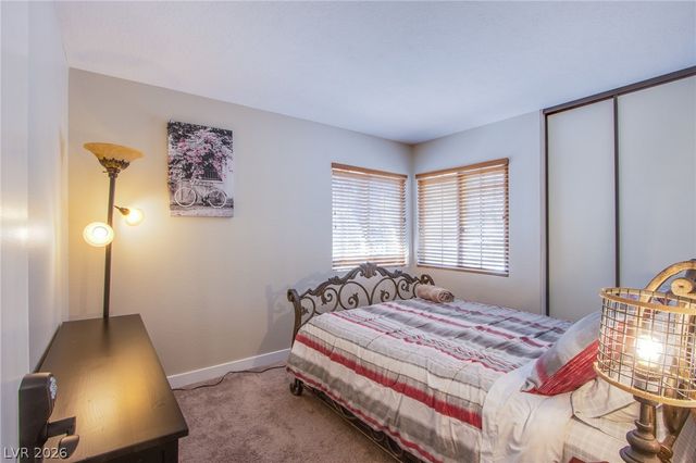 2342 Viewcrest Road, Henderson, NV 89014