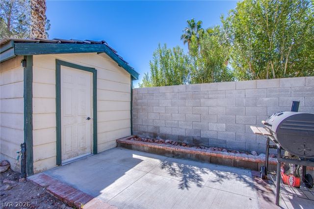 2342 Viewcrest Road, Henderson, NV 89014