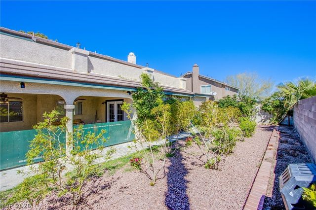 2342 Viewcrest Road, Henderson, NV 89014
