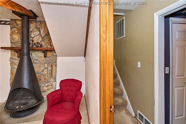 212 Branchfield Drive, Charleston, WV 25314