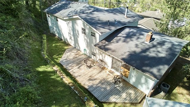 212 Branchfield Drive, Charleston, WV 25314