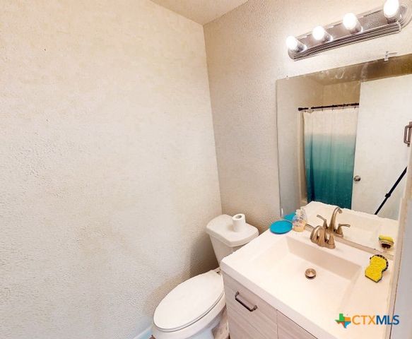 2011 Valley Oaks Drive, Harker Heights, TX 76548