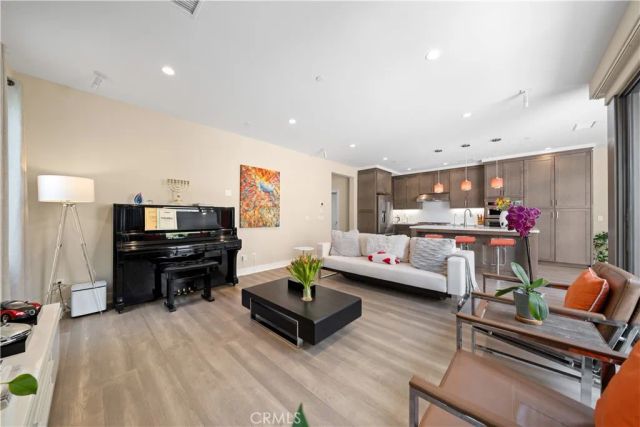216 Oceano 216, Irvine, CA 92620