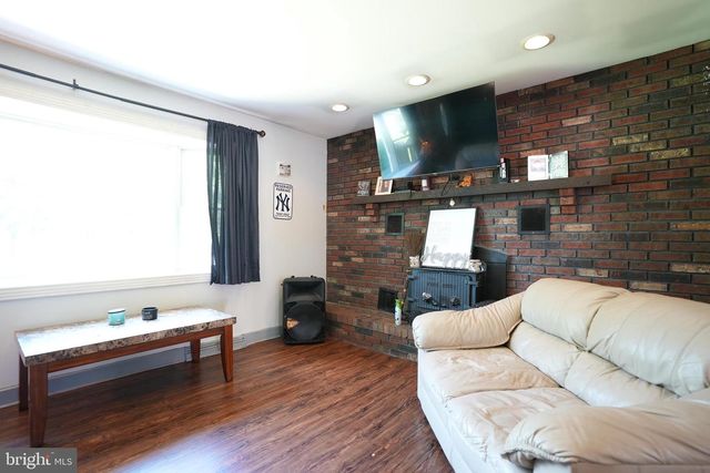1082 SIMCA TER, Vineland, NJ 08360
