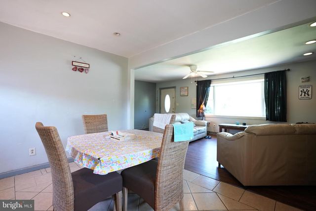 1082 SIMCA TER, Vineland, NJ 08360