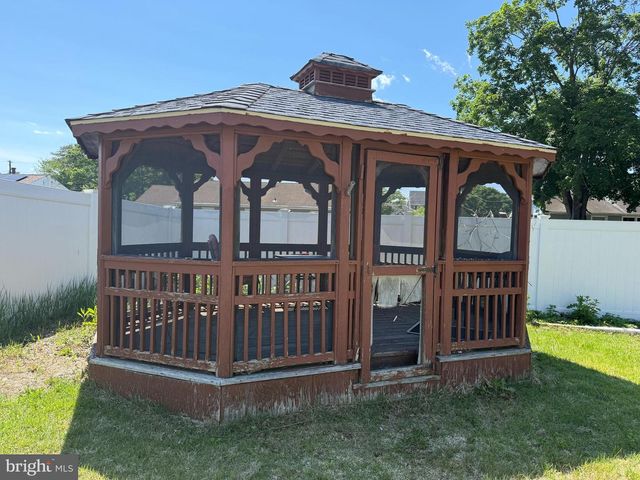 1082 SIMCA TER, Vineland, NJ 08360