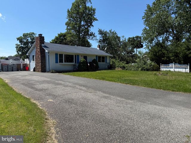 1082 SIMCA TER, Vineland, NJ 08360