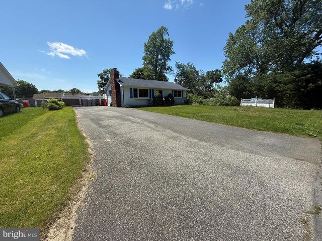 1082 SIMCA TER, Vineland, NJ 08360