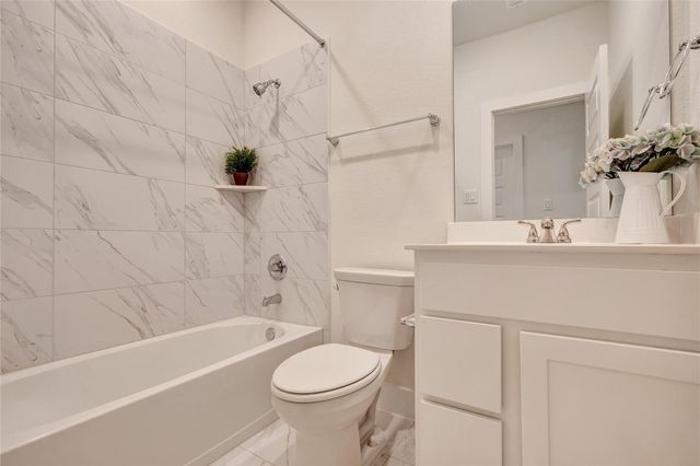 6027 Churchill Springs Lane, Fulshear, TX 77441