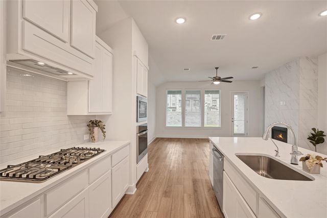 6027 Churchill Springs Lane, Fulshear, TX 77441