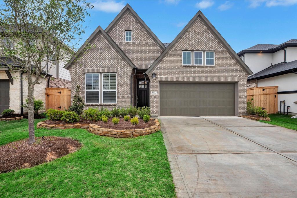 6027 Churchill Springs Lane, Fulshear, TX 77441