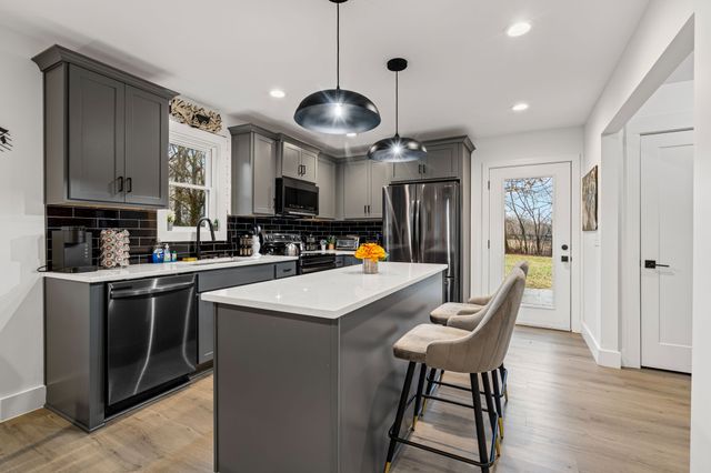 1605 Lischey Ave, Nashville, TN 37207