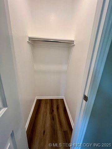 712 Pemberly, Colbert, OK 74733