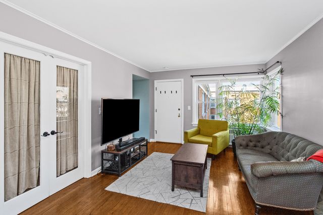 524 Michigan Avenue 3S, Evanston, IL 60202