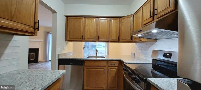 9807 SAILFISH TER, Montgomery Village, MD 20886