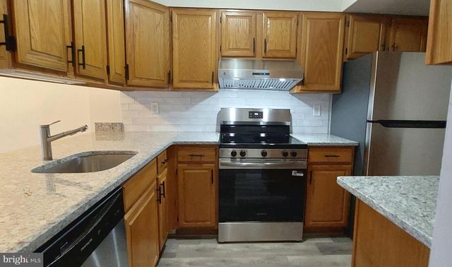 9807 SAILFISH TER, Montgomery Village, MD 20886