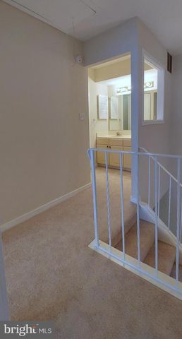 9807 SAILFISH TER, Montgomery Village, MD 20886