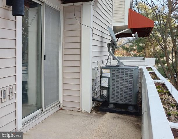 9807 SAILFISH TER, Montgomery Village, MD 20886