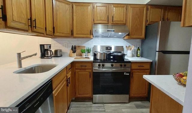 9807 SAILFISH TER, Montgomery Village, MD 20886