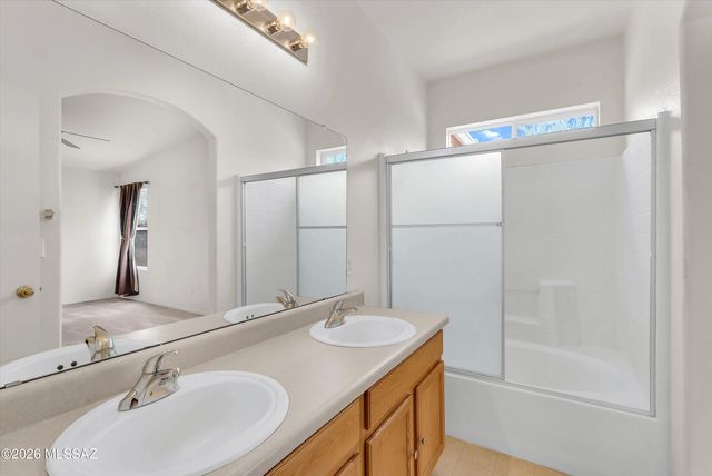 3563 S Harrison Shadow Way, Tucson, AZ 85730