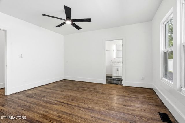 3317 Monmouth St, Knoxville, TN 37917