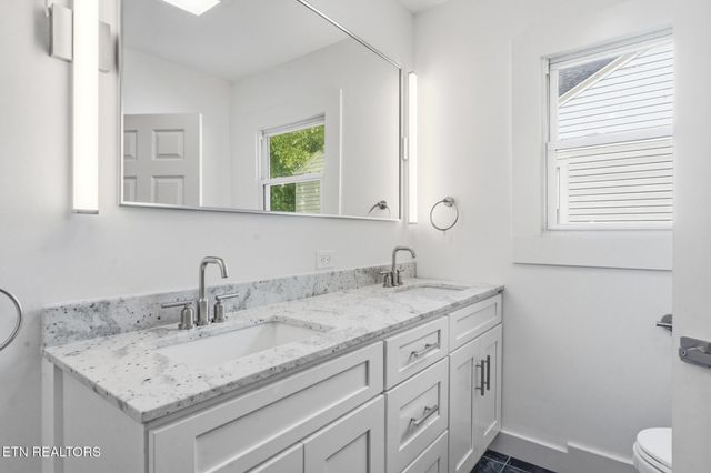 3317 Monmouth St, Knoxville, TN 37917