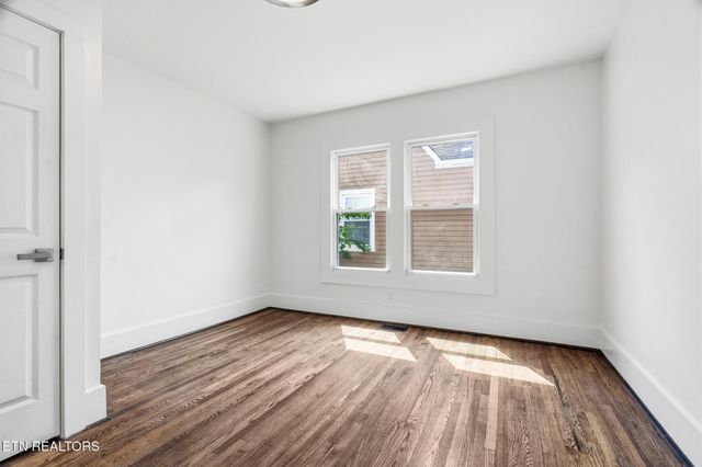 3317 Monmouth St, Knoxville, TN 37917