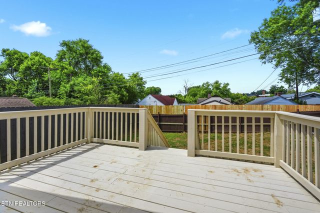 3317 Monmouth St, Knoxville, TN 37917