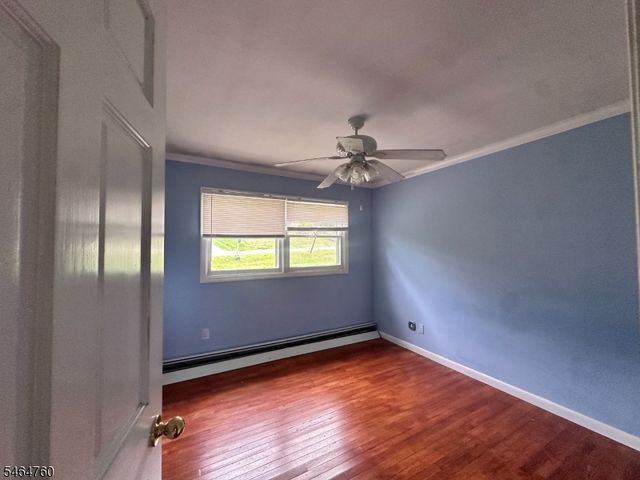 270 Munsonhurst Rd, Franklin Boro, NJ 07416