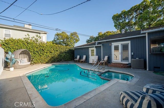 3628 Clark, Long Beach, CA 90808