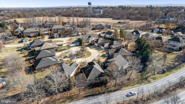 832 WINDER CT, Winchester, VA 22601