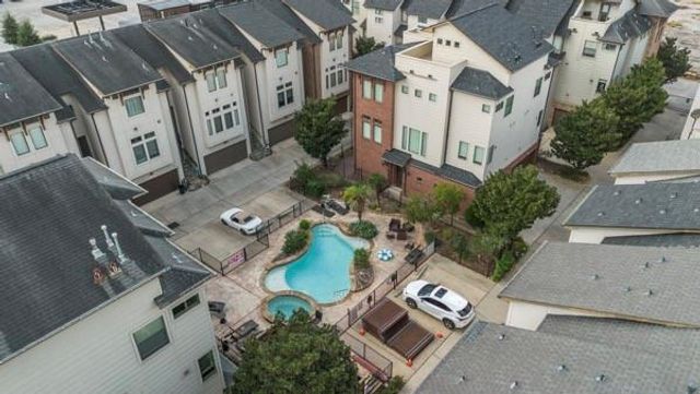 1903 Summer Street, Houston, TX 77007