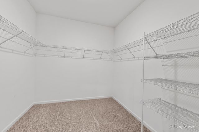 927 Plateau Drive, Pingree Grove, IL 60140