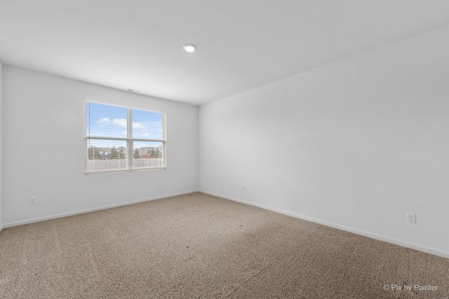 927 Plateau Drive, Pingree Grove, IL 60140