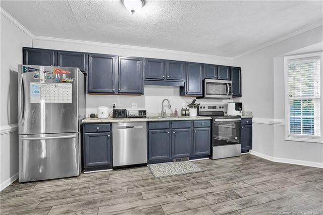 408 Chester Lake Place, Fayetteville, NC 28301