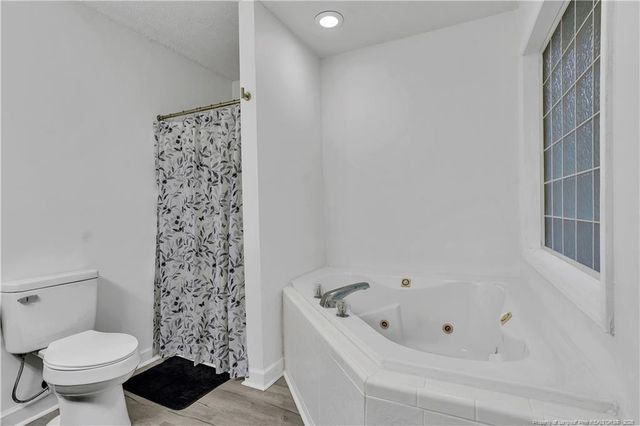 408 Chester Lake Place, Fayetteville, NC 28301