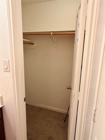 10004 Quail Glen Drive, Fort Worth, TX 76140