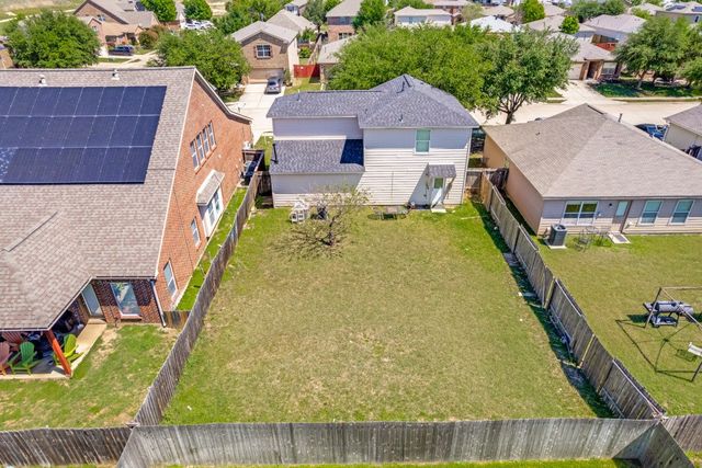 10004 Quail Glen Drive, Fort Worth, TX 76140