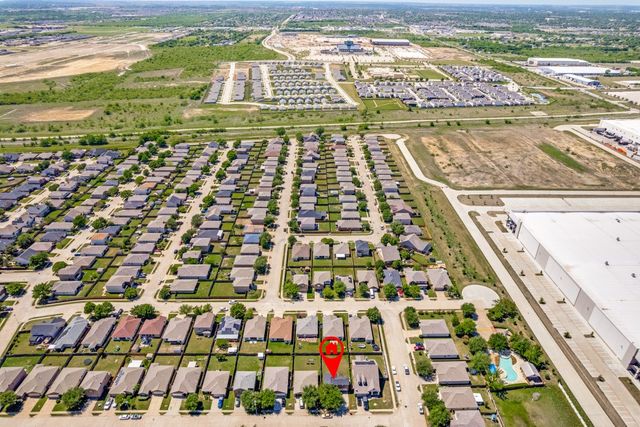 10004 Quail Glen Drive, Fort Worth, TX 76140