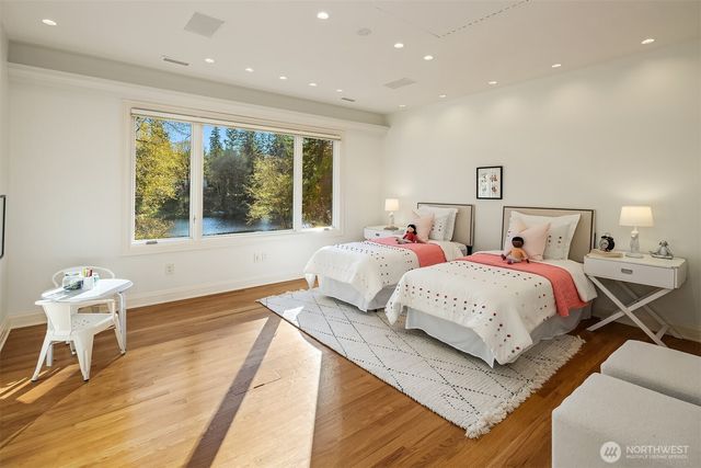 22119 NE 140th Way, Woodinville, WA 98077
