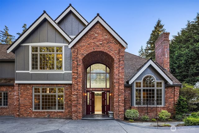 22119 NE 140th Way, Woodinville, WA 98077